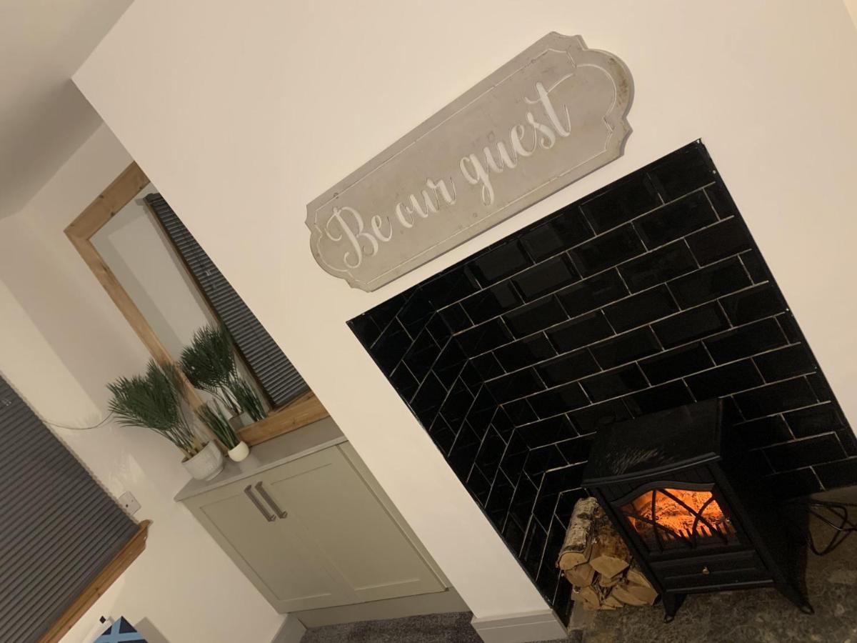Cosy Cottage In Redcar - Workstays Uk Wilton  Exterior foto